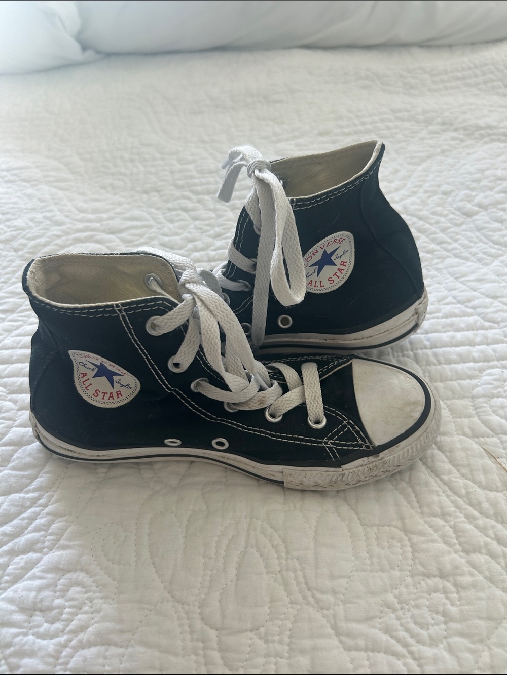 Classic Converse Chuck Taylor All Star high top sneakers black- youth size 1